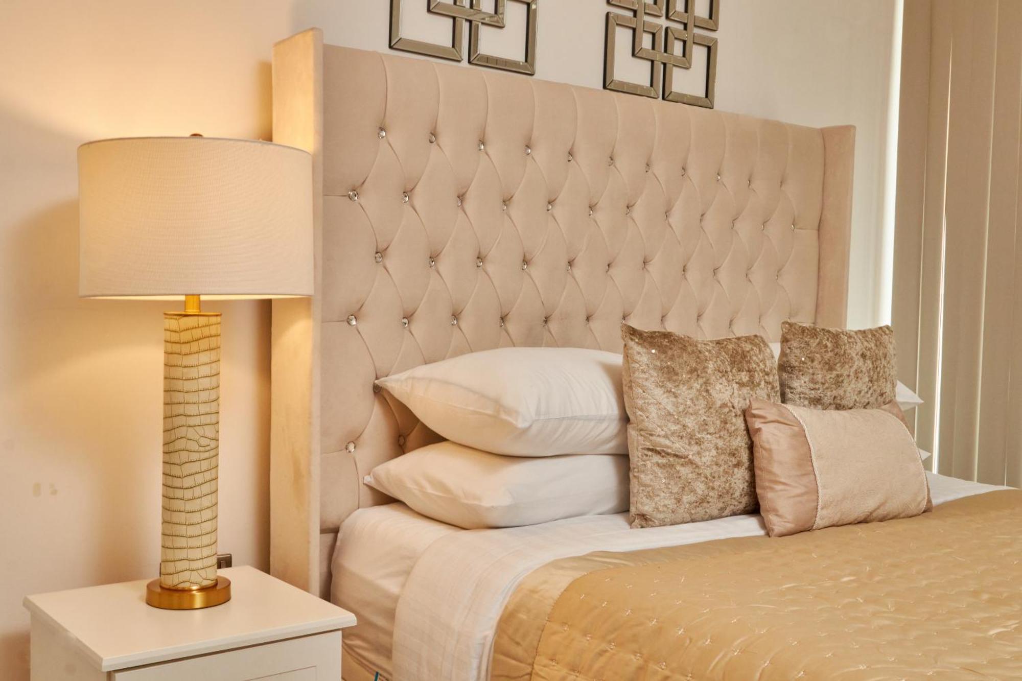 Central Leeds Dock Apt&Free Secure Parking! エクステリア 写真