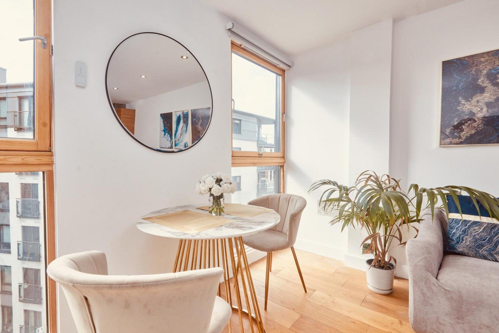 Central Leeds Dock Apt&Free Secure Parking! エクステリア 写真