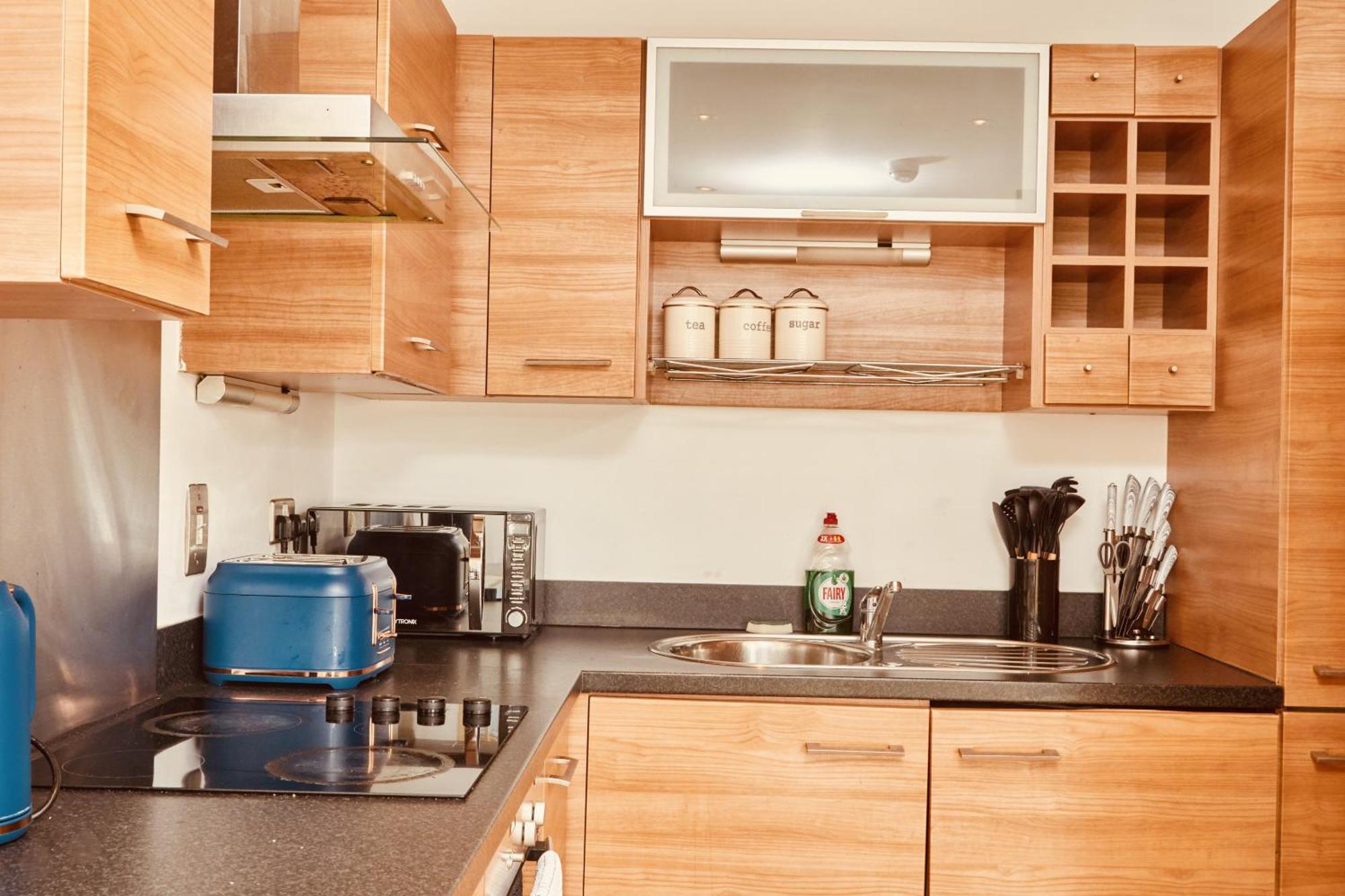 Central Leeds Dock Apt&Free Secure Parking! エクステリア 写真