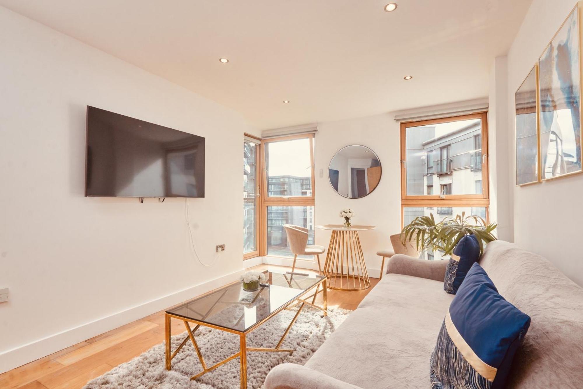 Central Leeds Dock Apt&Free Secure Parking! エクステリア 写真